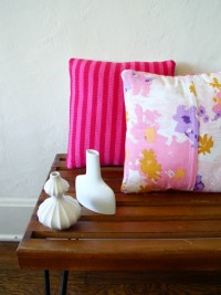 Vintage poduszka różowa w paski