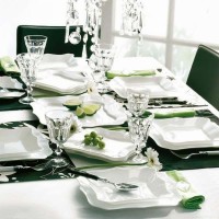 Zielono biały wystrój stołu