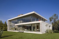 dom beton i szkło