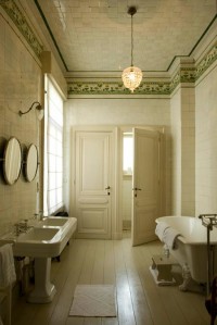 klasyczna stylowa łazienka