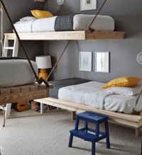 nietypowe łóżko piętrowe w pokoju dziecka