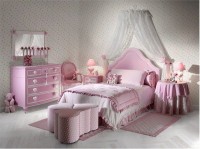 różowo biały pokój